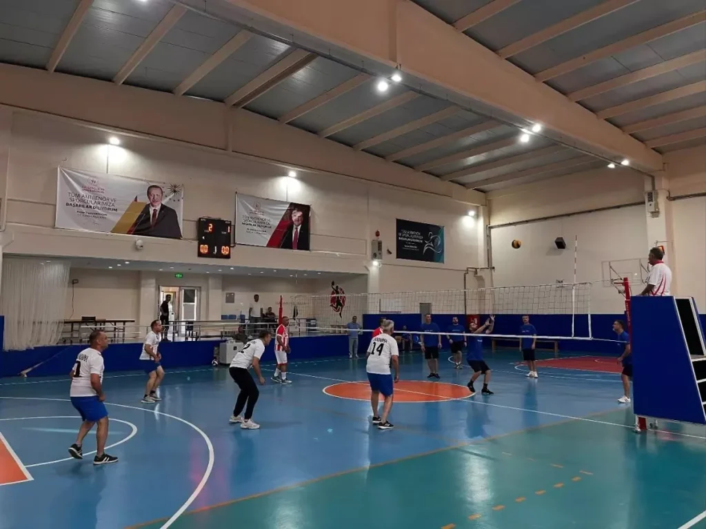 Buharkent’e Gençlik Akını: Taze İncir Festivali Voleybol Turnuvası