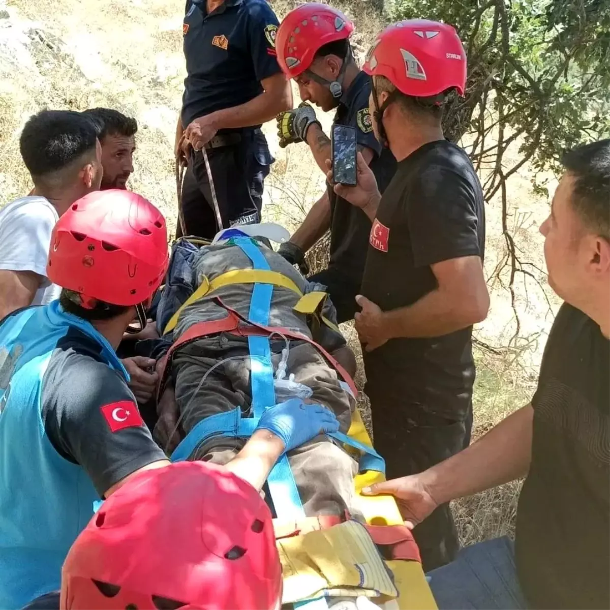 Dağlık Bölgede Dram: Kekik Toplarken Dere Kenarına Düştü