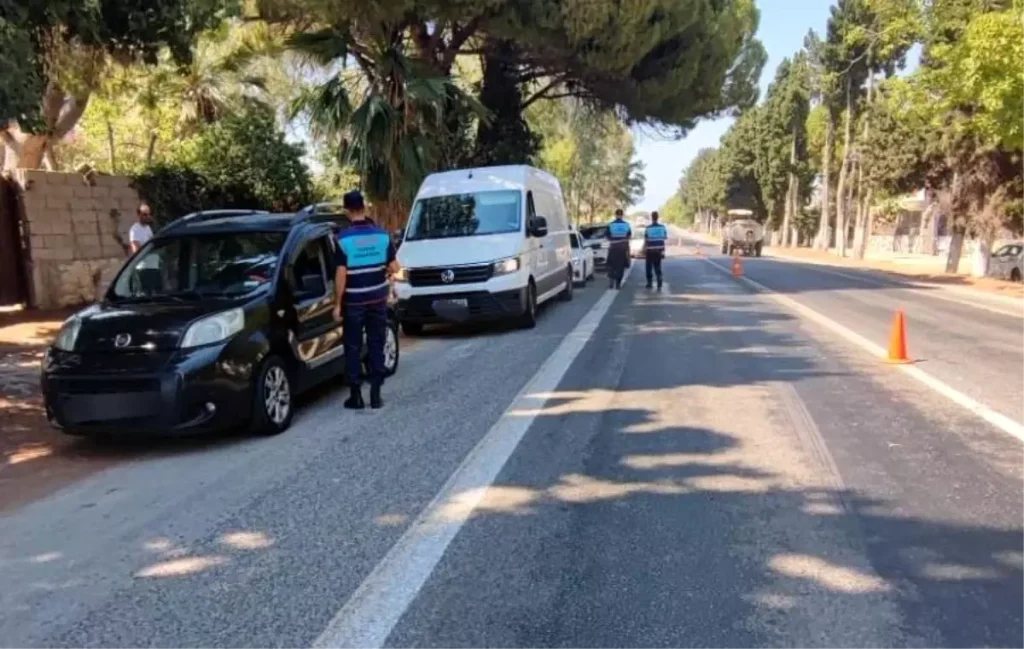 Festival Güzergahında 6 Aranan Şahıs Yakalandı