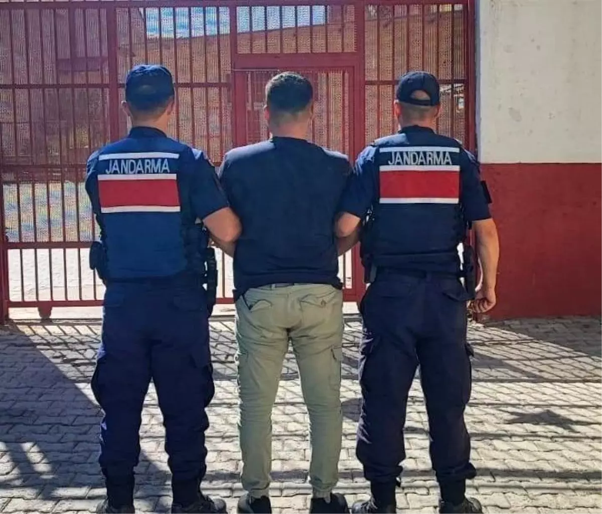 Kasten Öldürmeden Aranan Şahıs Çine’de Yakalandı