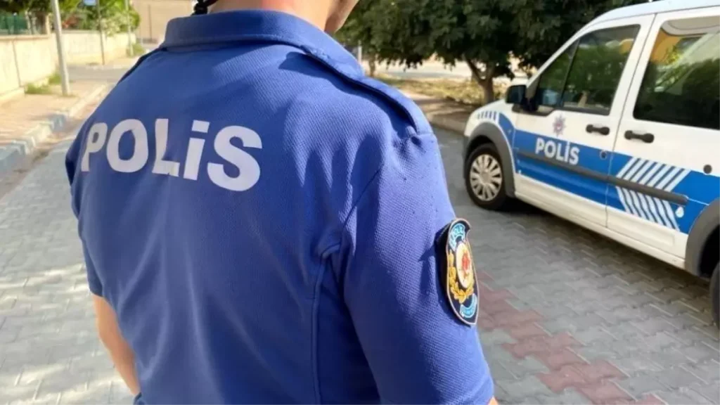 Şahıs Ölümcül Darbelerle Yere Düşürüldü