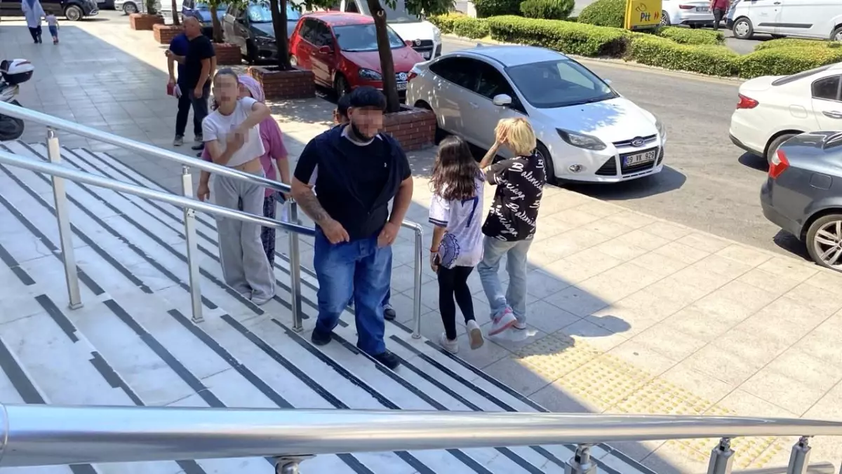 Aydın’da 16 Yaşındaki Çocuğu Bıçaklayan Şahıs Adliyeye Sevk Edildi