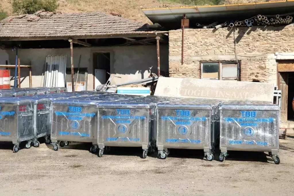 Yenipazar Belediyesi Çöp Konteynır Envanterini Genişletiyor