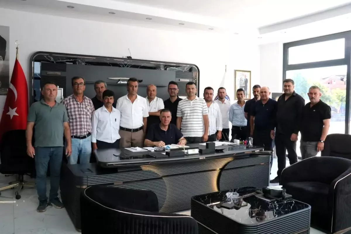 **Belediye Başkanı Ercan Muhtarlarla Buluştu**