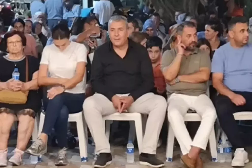 **AK Parti’ye Geçen Meclis Üyelerine Soğuk Duş**