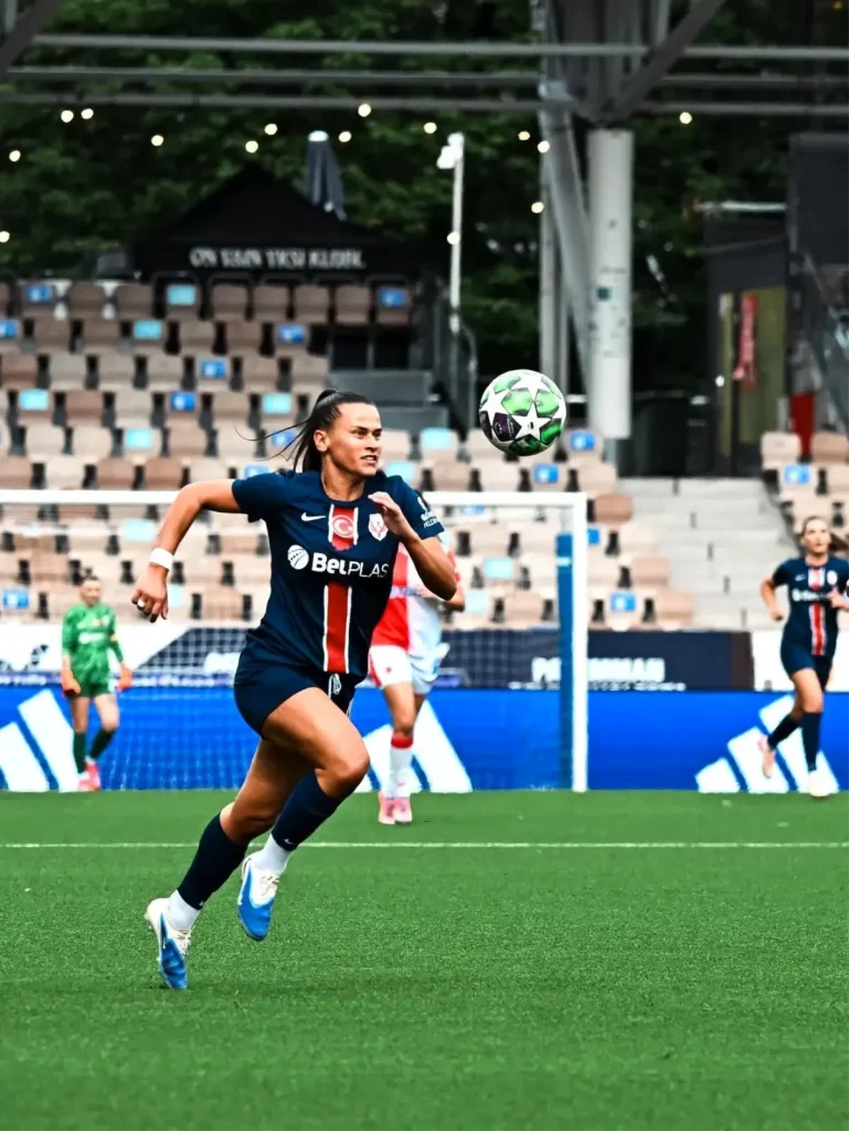 **Türk Kadın Futbolu Avrupa’da Boyun Eğdi**