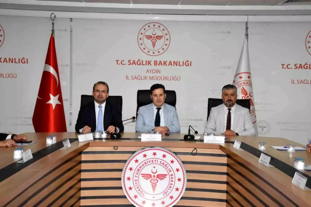 Evde Sağlık Hizmetleri Değerlendirme Toplantısı Aydın’da Gerçekleştirildi