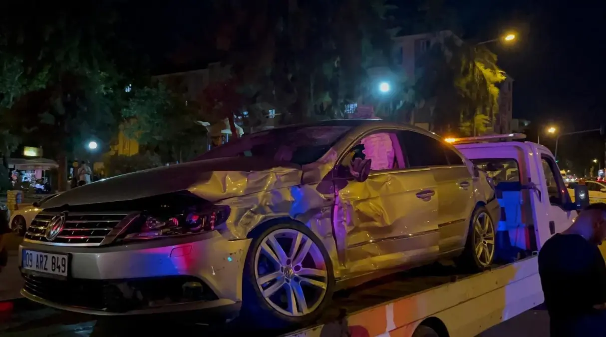 Aydın’da Otomobil ile Minibüs Çarpışması: 11 Yaralı