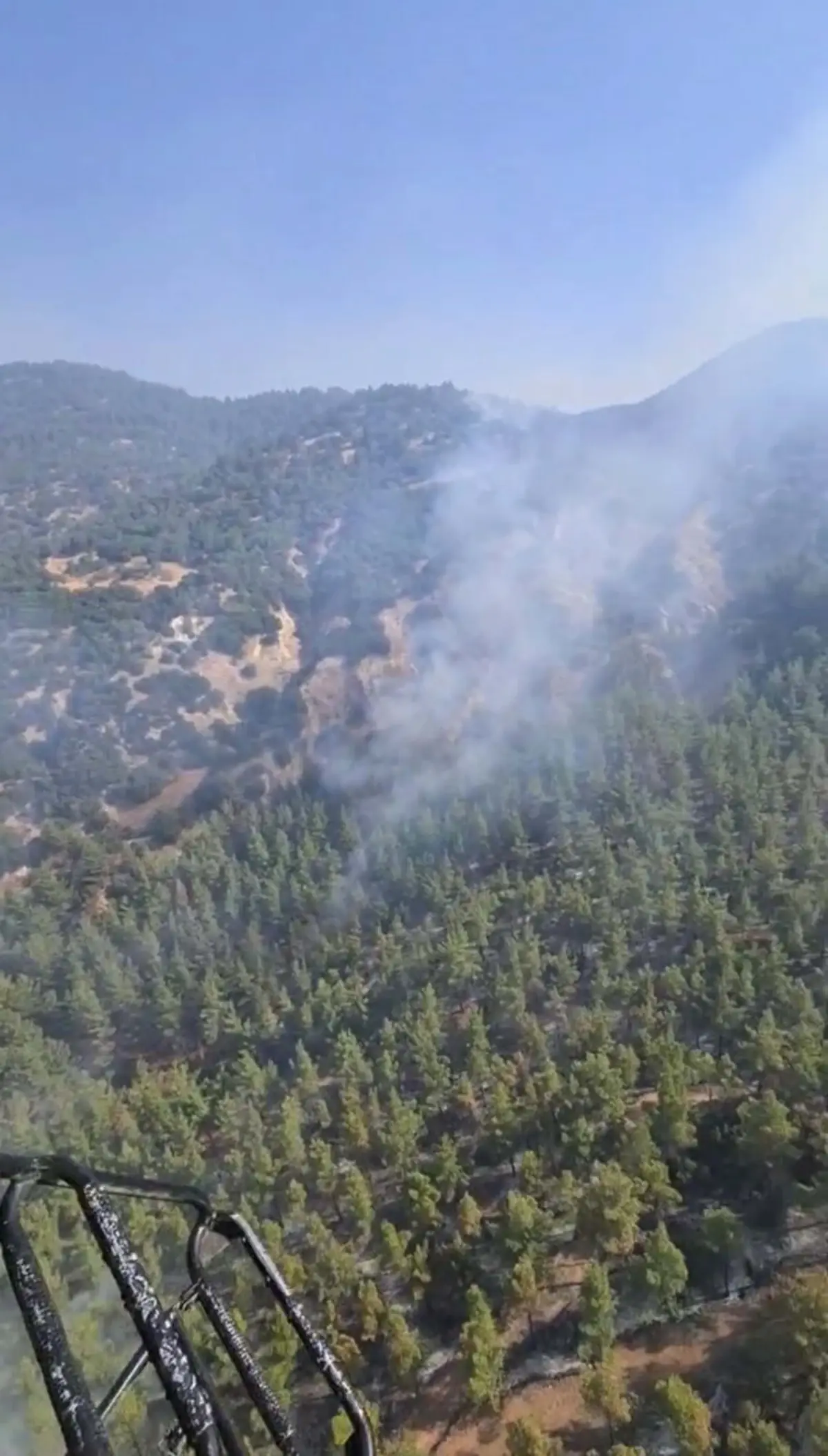 **Ege Bölgesi’nde Orman Yangını Kontrol Altında**