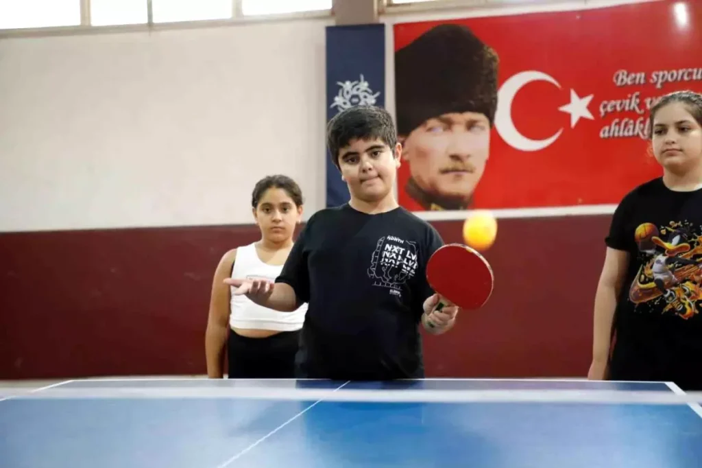 Aydın’da Çocuklar Masa Tenisiyle Büyüyor