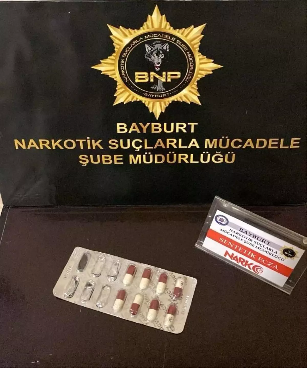 **Bayburt’ta Uyuşturucu Operasyonu: 2 Şüpheli Hakkında Adli İşlem**