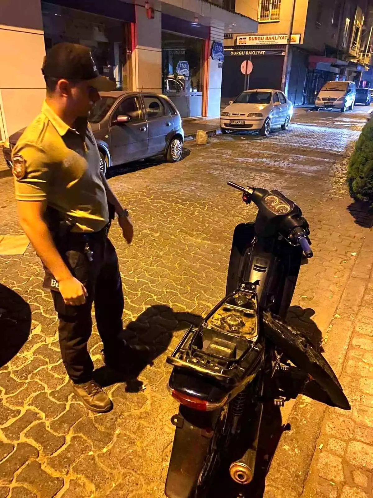 “Bekçilerin Dikkati Çalıntı Motosikleti Yakaladı”