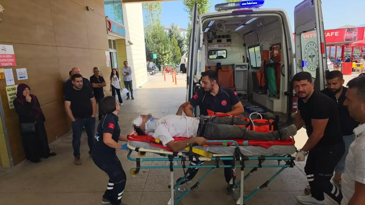 İnşaat Kazası: İşçi Ağır Yaralandı