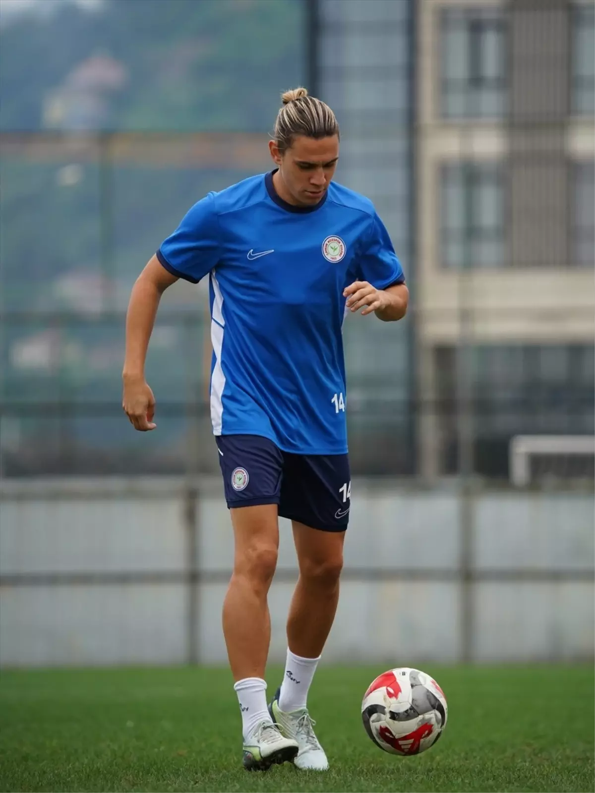 Çaykur Rizespor Taylan Antalyalı ile 2 Yıllık Anlaşma İmzaladı