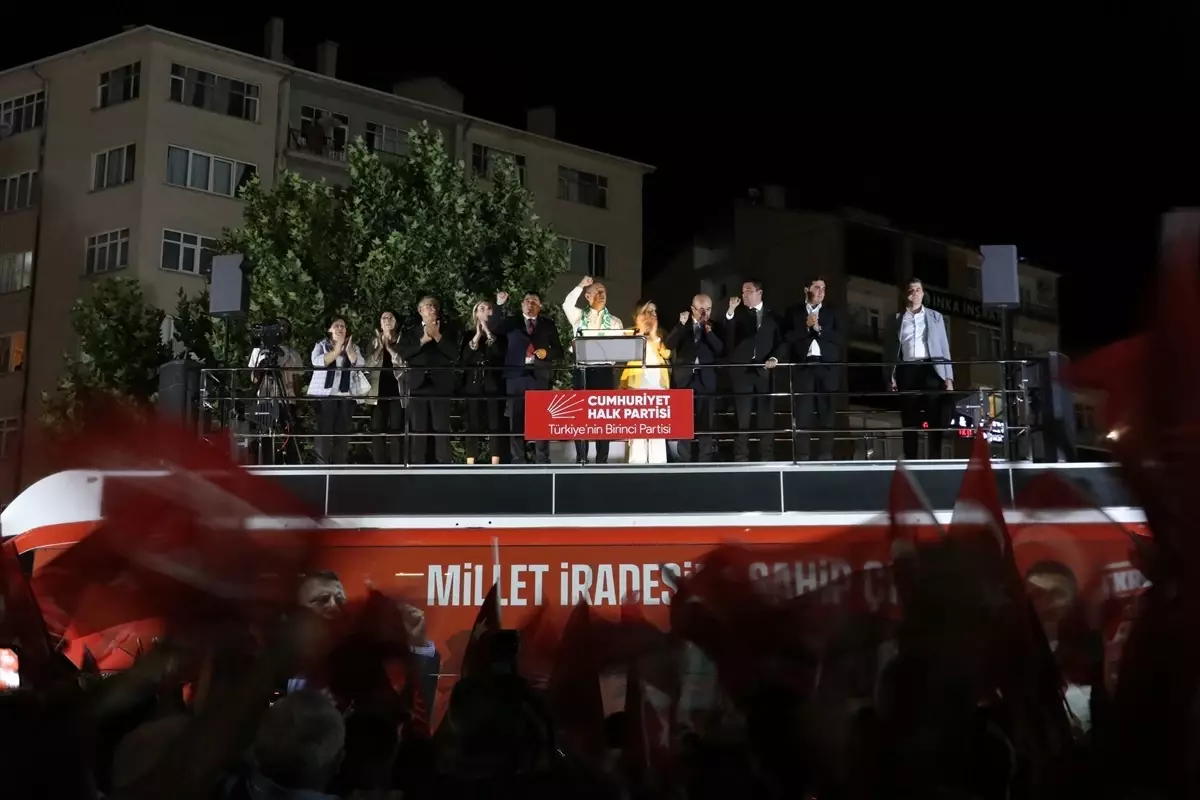 CHP Lideri Özgür Özel’den Gurur Duyulan Açıklamalar