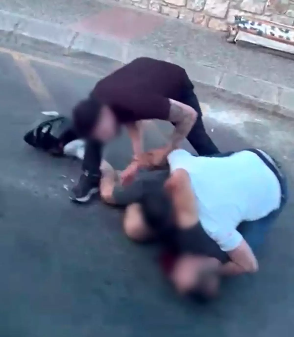 Aydın’da Enişte-Kayınbirader Kavgası: 2 Yaralı