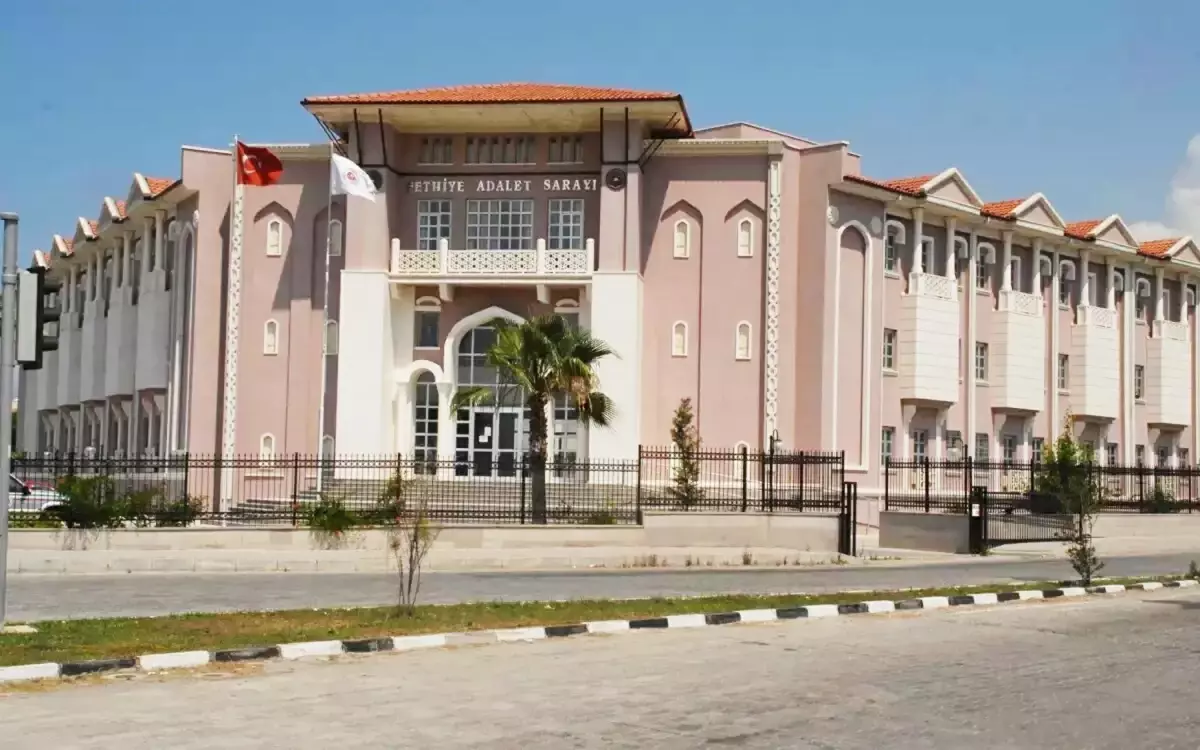 FETÖ Üyeliği Nedeniyle Aranıyordu: Eski Emniyet Müdürü Yakalandı