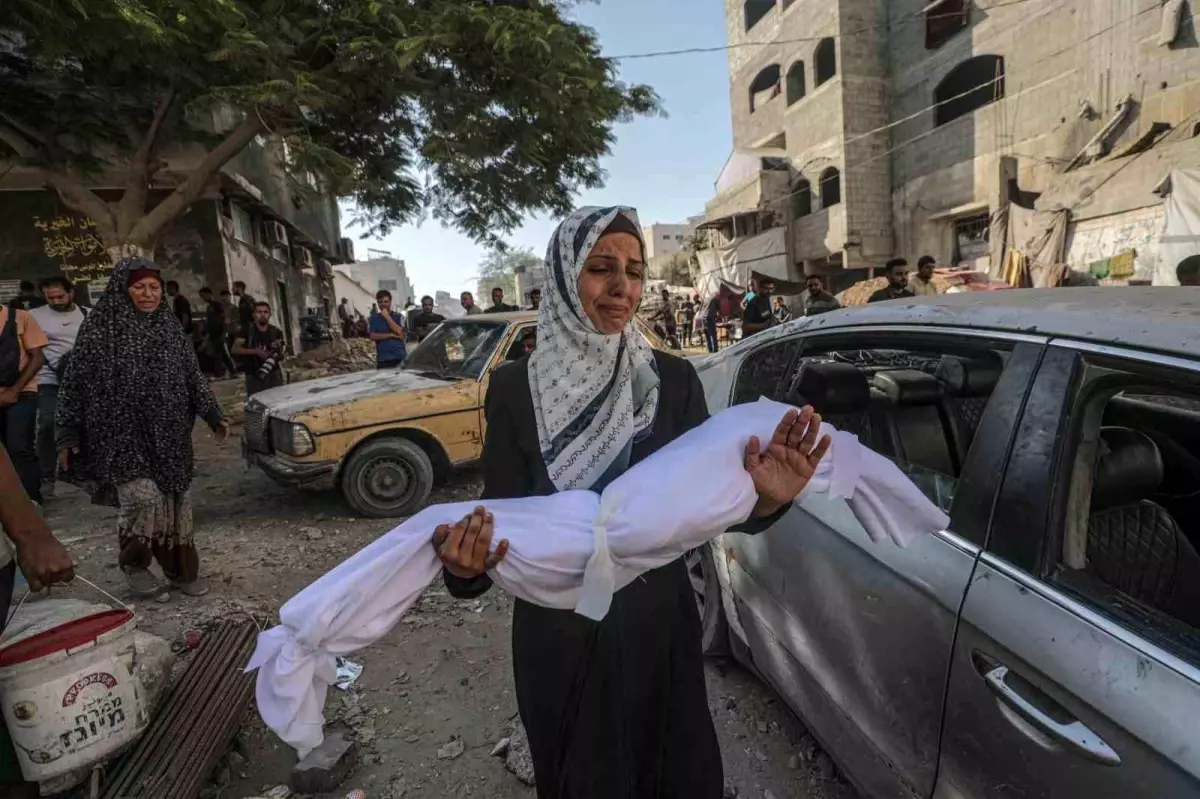 **Gazze’de Can Kaybı 63 Bin 25’e Yükseldi**