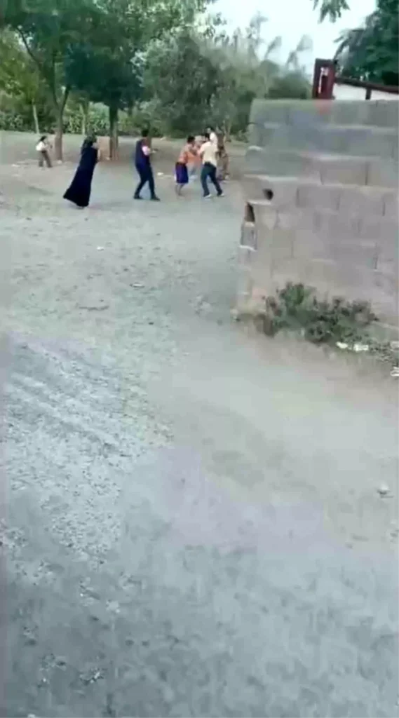 **Polise Taşlı Saldırı: 9 Kişi Tutuklandı**