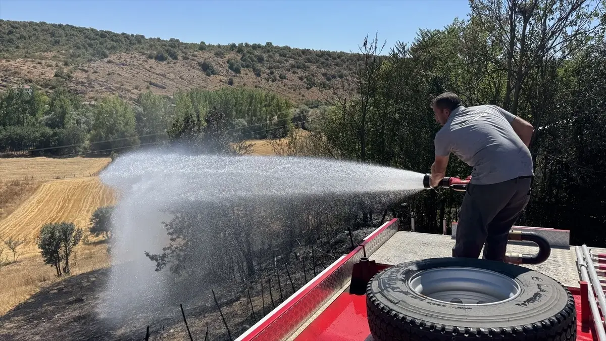 **Karabük’te Eğlence Mekanına Operasyon ve Yangın**