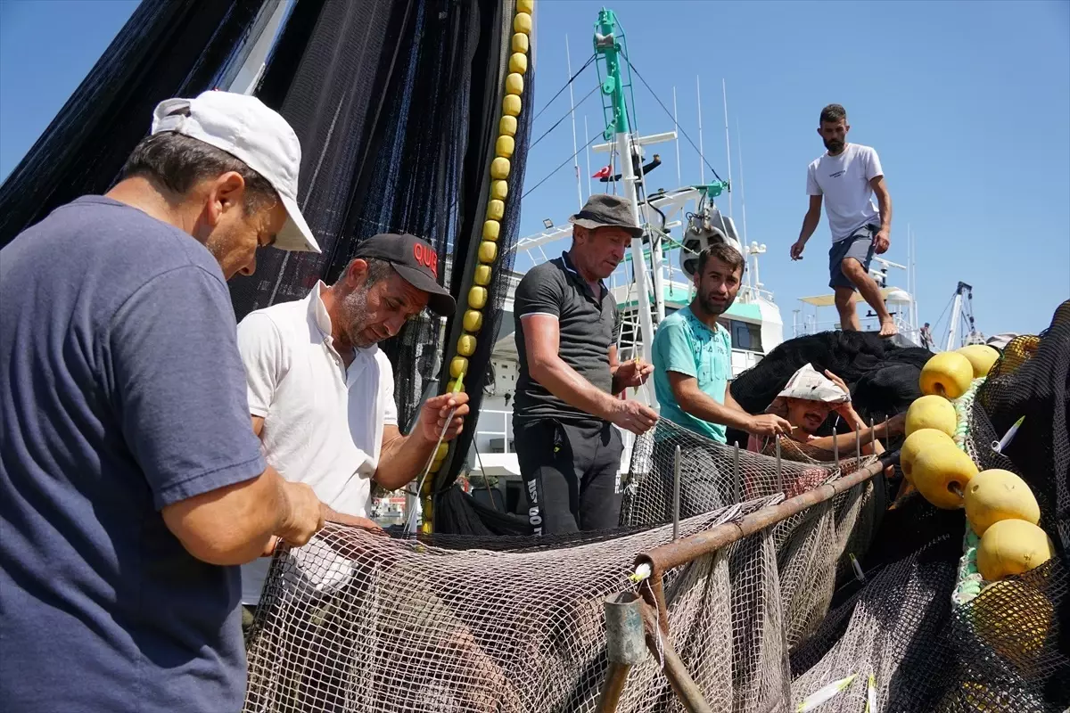 Karadenizli Balıkçılar Tekirdağ’da Yeni Sezona Hazır