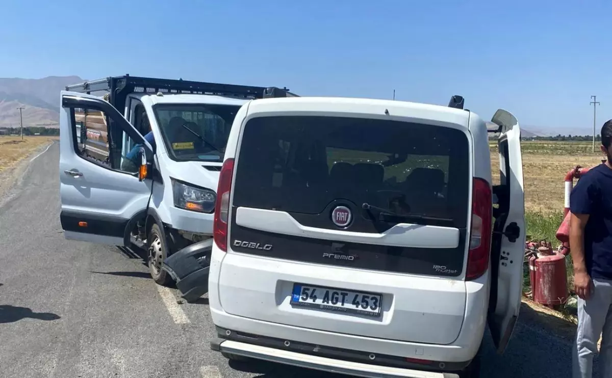 Muş’ta Korkunç Trafik Kazası: 1 Yaralı