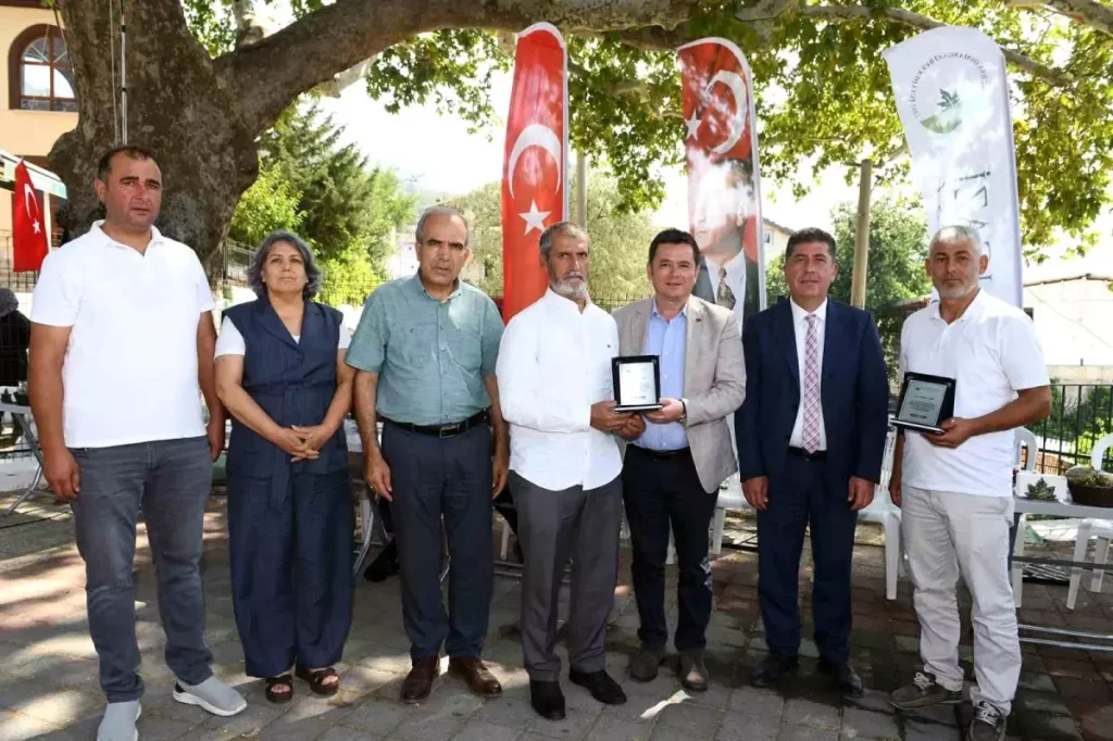 Osmangazi’de Gönüllü Temizlik Çalışmalarına Teşekkür