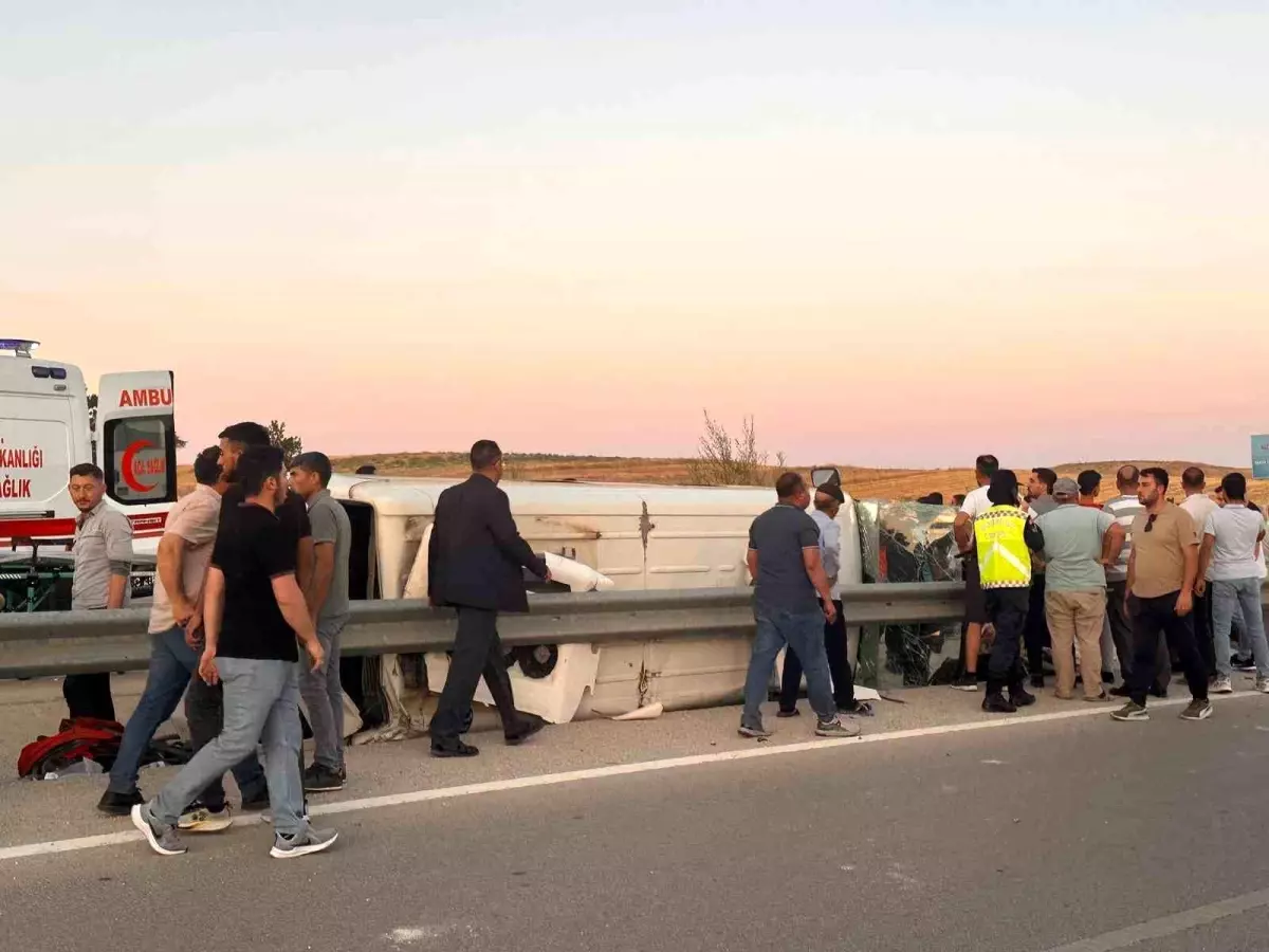 Afyonkarahisar’da Feci Kaza: 10 Yaralı