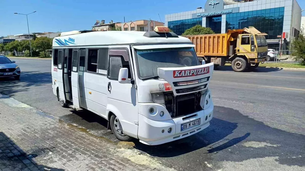 Minibüs Alev Aldı, Panik Yaşandı