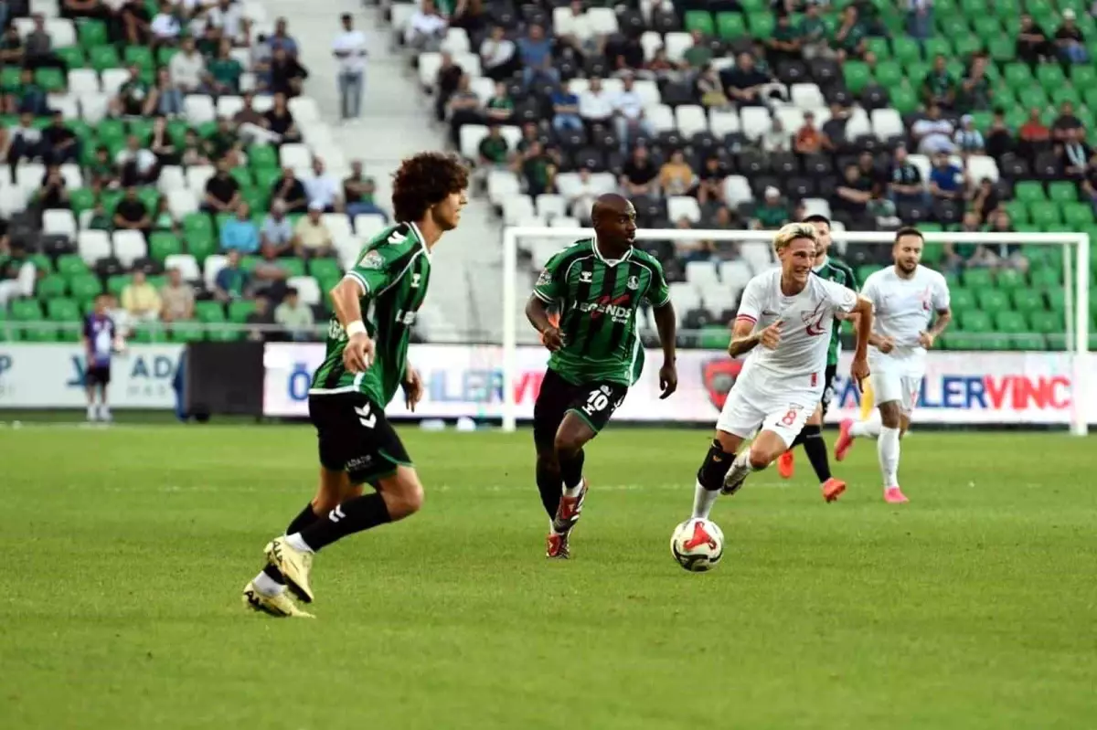 Sakaryaspor, Boluspor’a 4-1 Mağlup Oldu