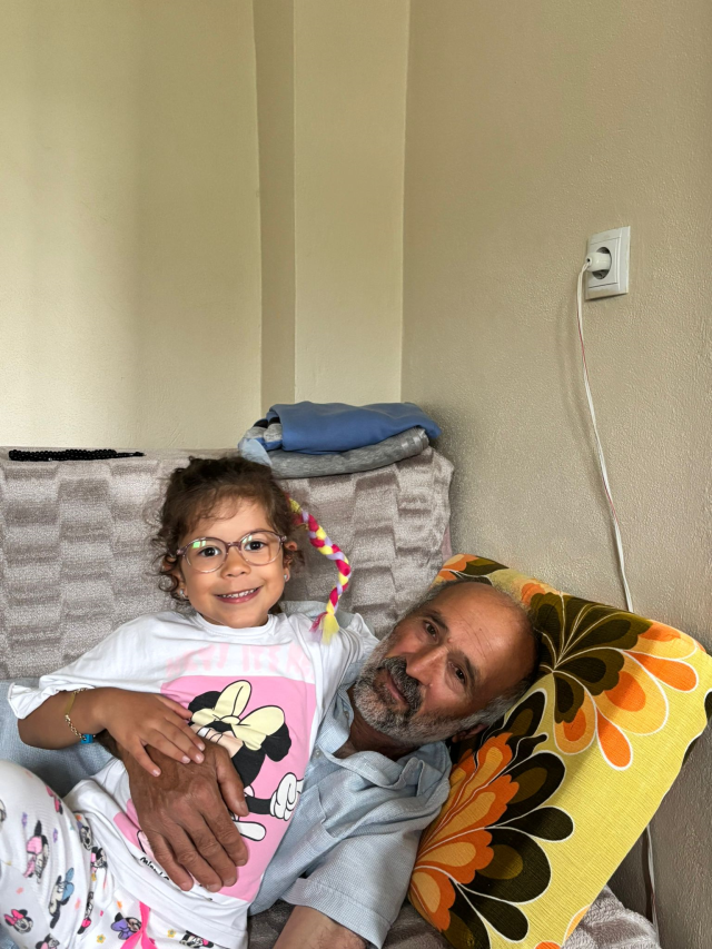 Dede Torun Gözyaşlarına Boğdu