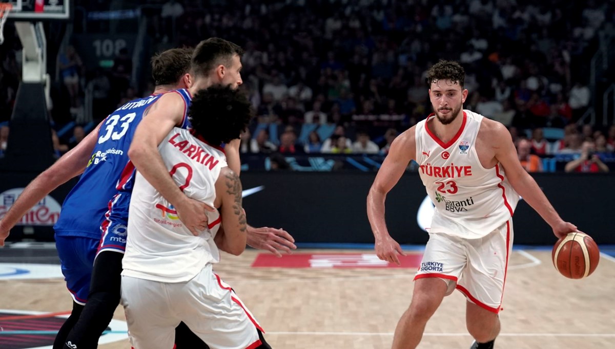 12 Dev Adam, 16 turunda İsveç karşısında