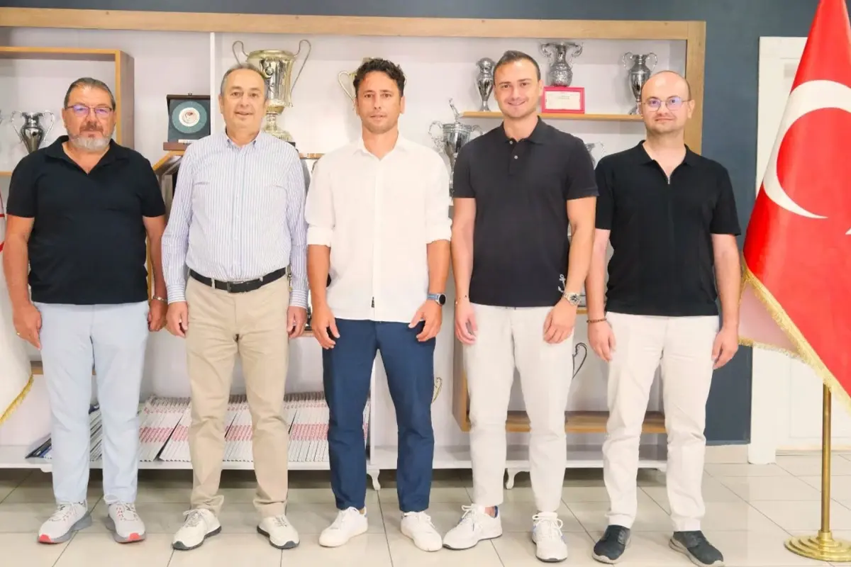 Balıkesirspor Yönetimi Görevden Çekildi