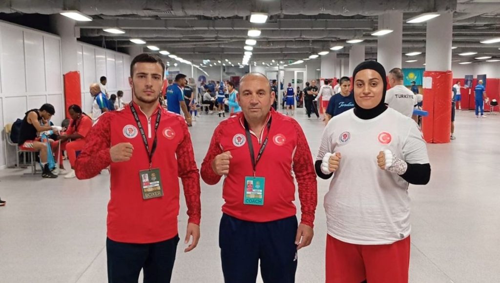 Vanlı boksörler madalya peşinde