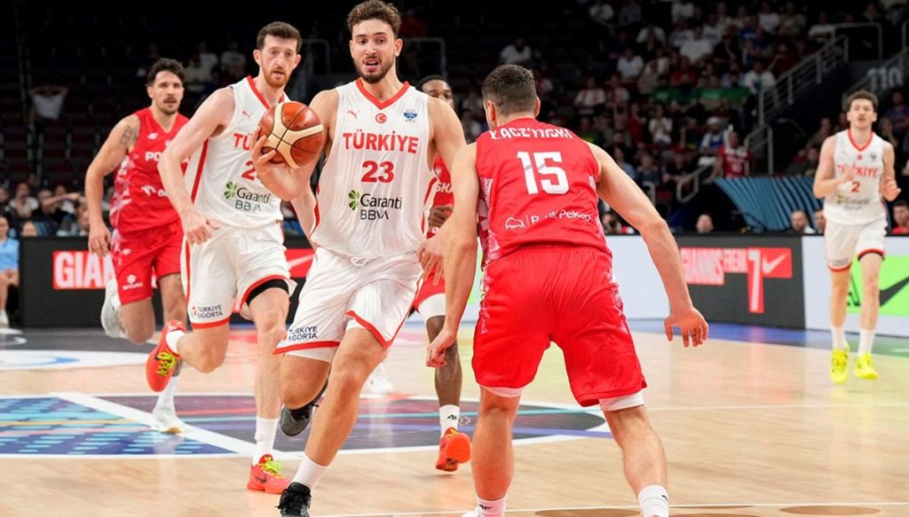 “12 yenilmez adam” (10 Eylül spor manşetleri)