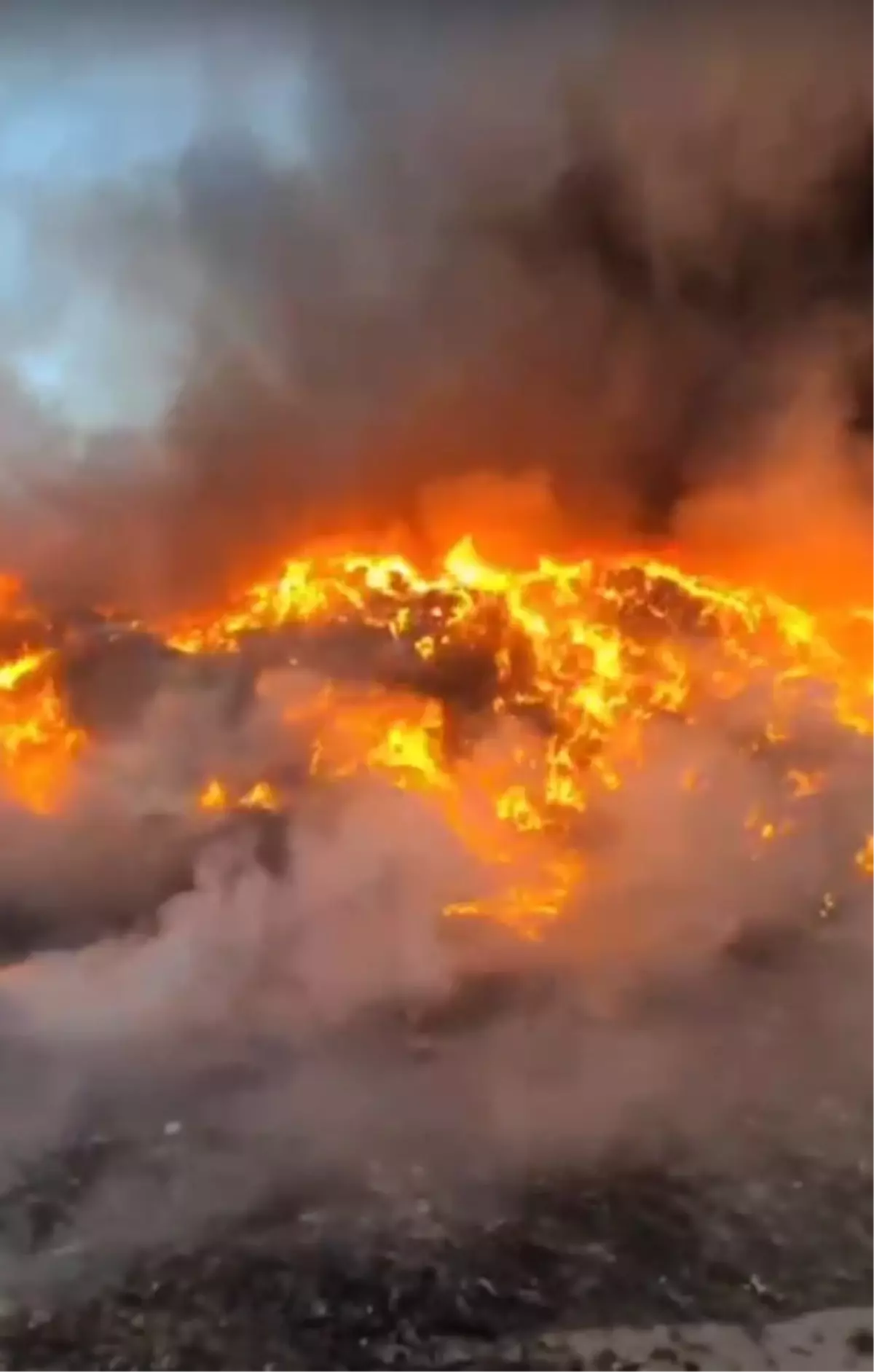 Adana’da Geri Dönüşüm Fabrikasında Yangın