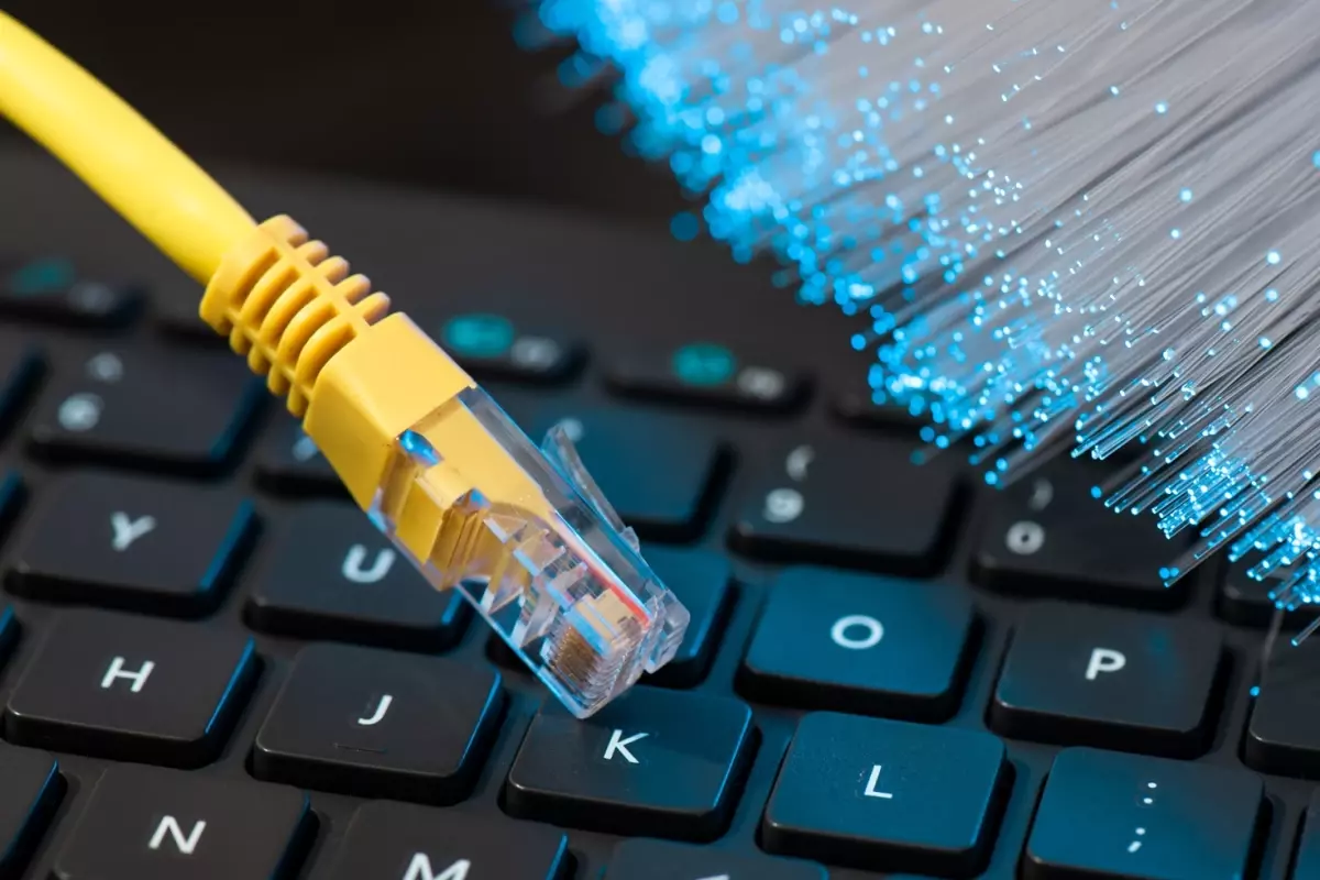 Afganistan’da İnternet Tamamen Kesildi