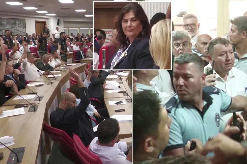 Aydın Büyükşehir Belediyesi’nde Meclis Toplantısı Gerginliği