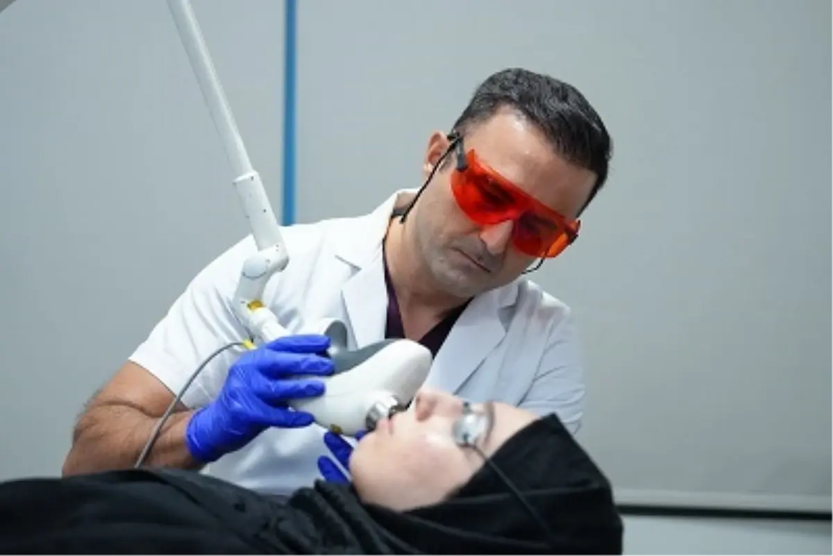 Akne İzleri Tedavisinde Koruyucu Hekimlik Kritik Önem Taşıyor