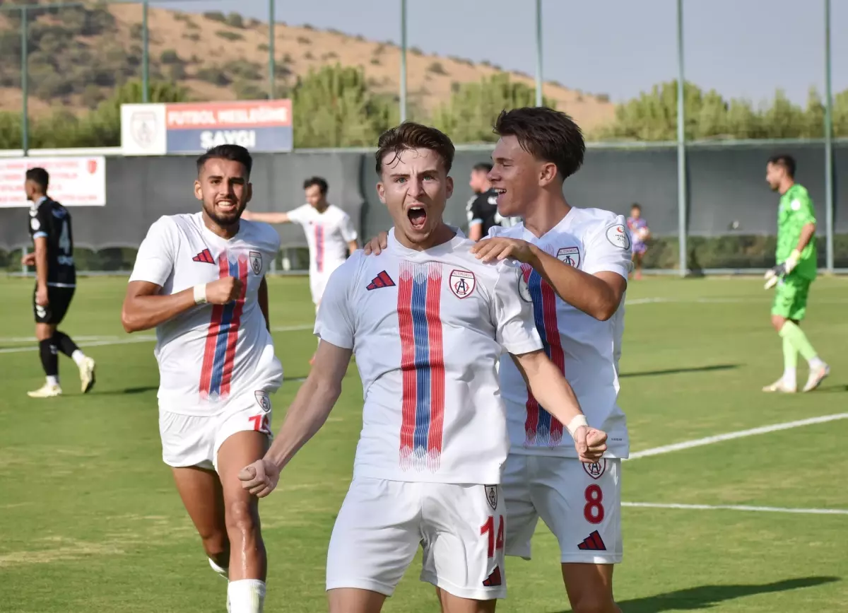 Altınordu Santrforsuz Gol Arıyor