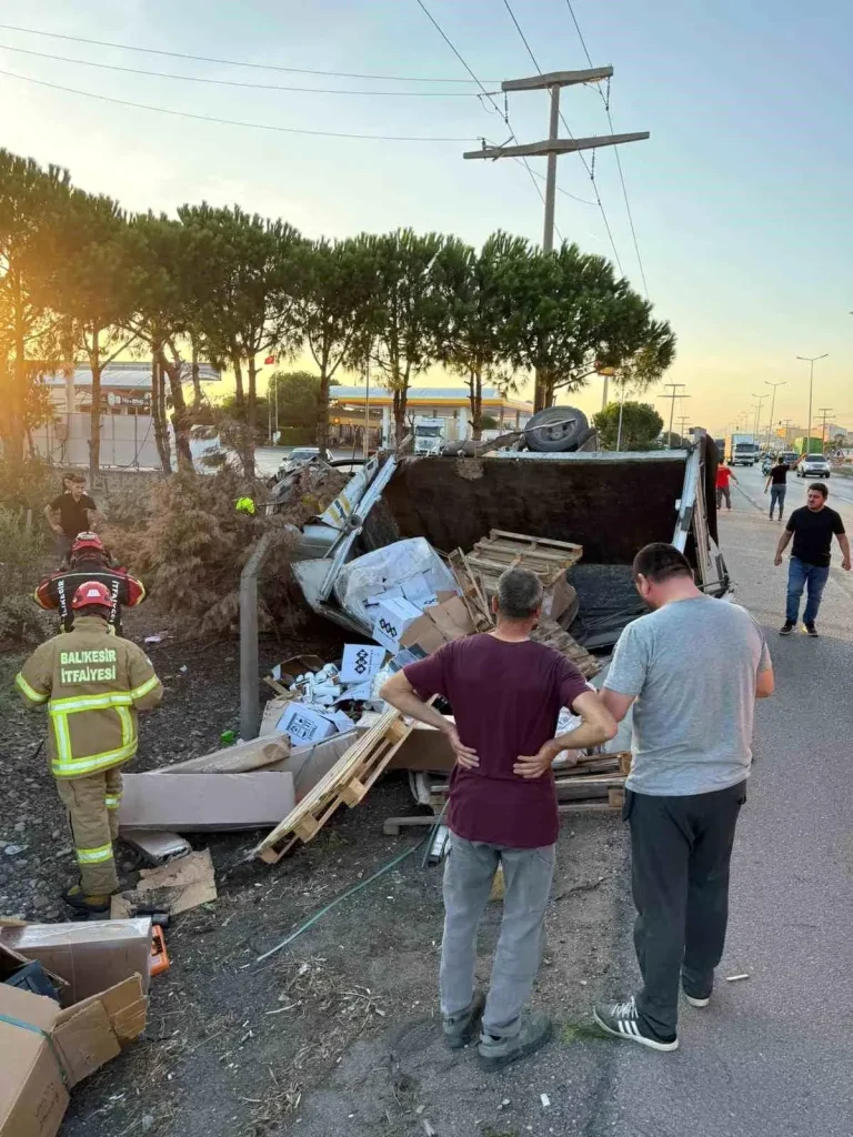 Bandırma’da Trajik Kaza: Sürücü Araç Altında Sıkıştı
