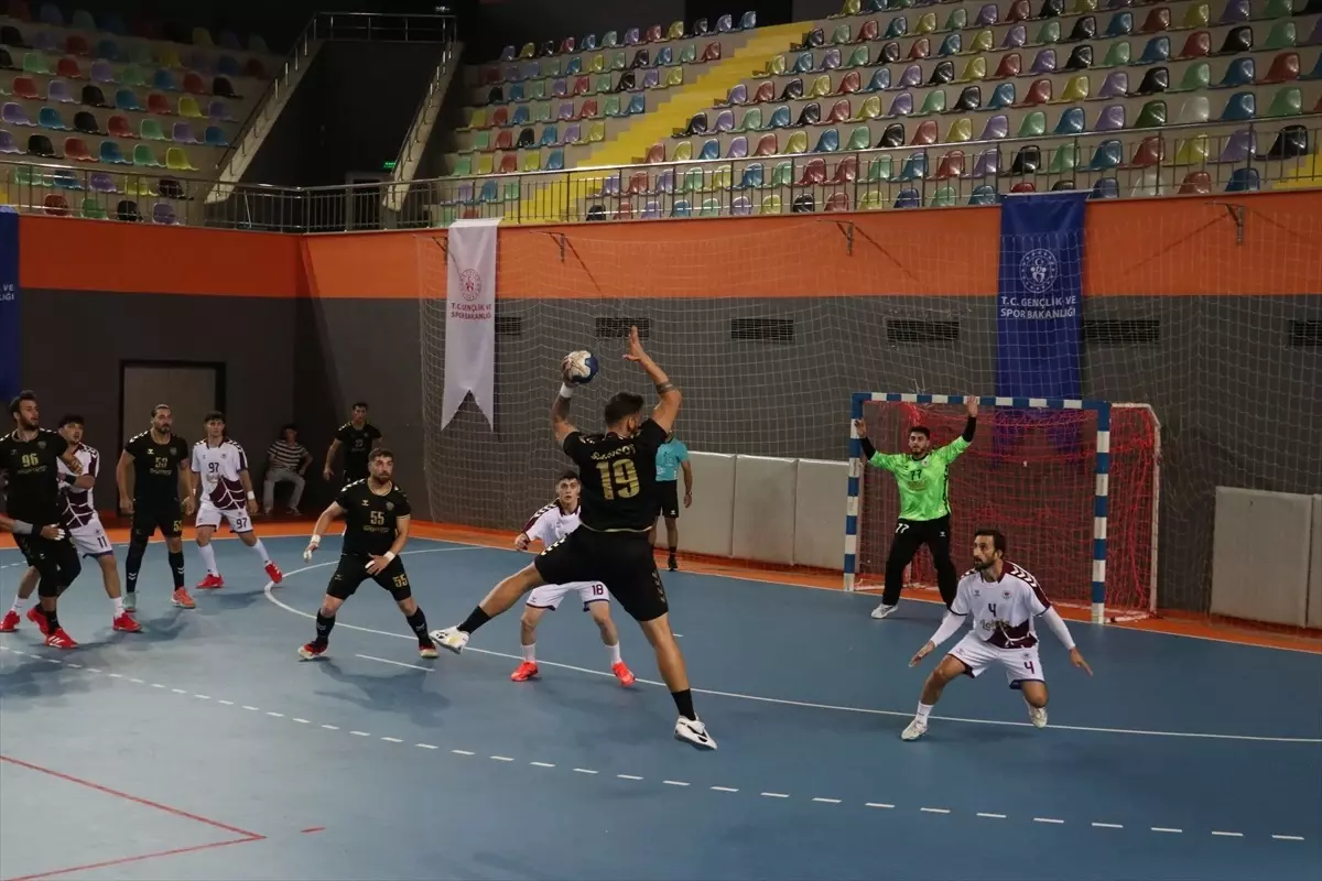 Trabzon Büyükşehir Belediyespor Hentbol’da Üstüne Yok