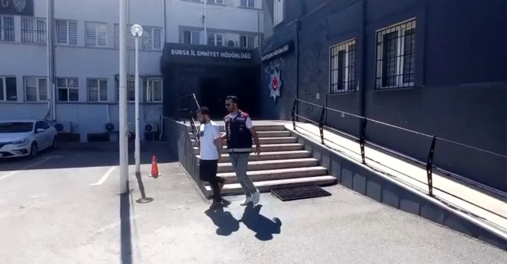 Sahte Dekontla 6 Bin Lira Dolandırıcılık Operasyonu