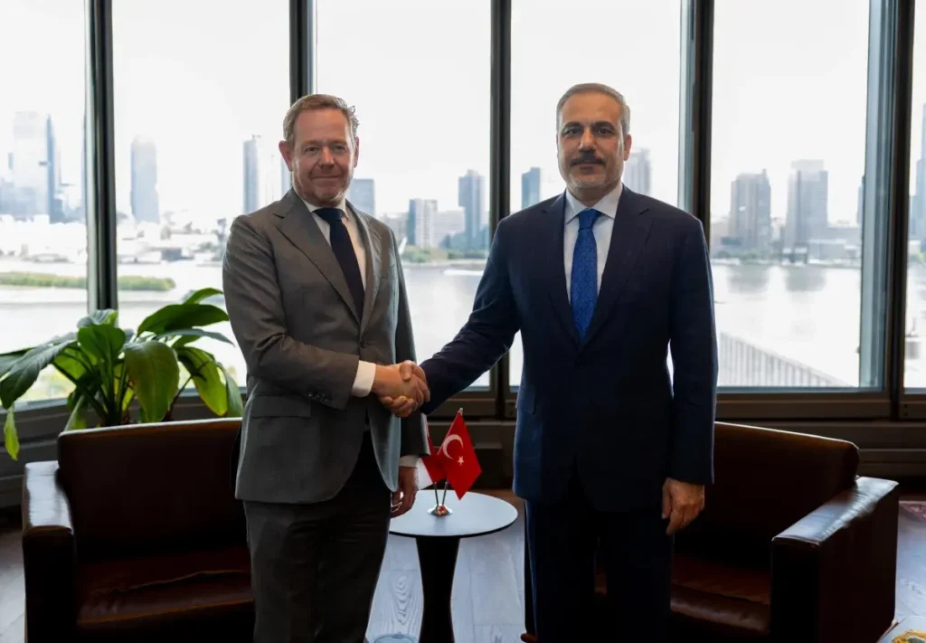 Diplomatik Görüşme: Fidan – Van Weel New York’ta Buluştu