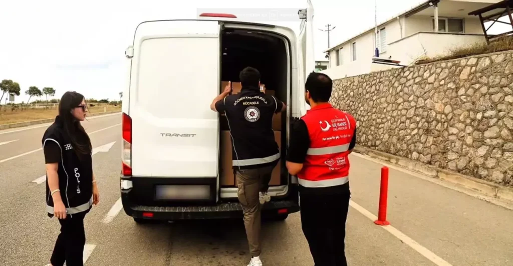 Düzensiz Göçmen Operasyonu: 666 Kişi Yakalandı