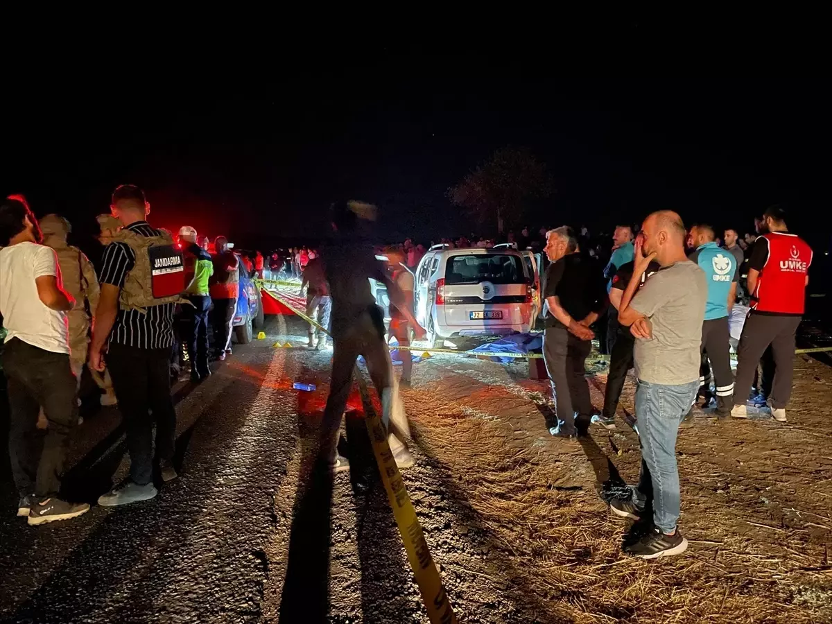 Aile Silahlı Saldırıda Hayatını Kaybetti