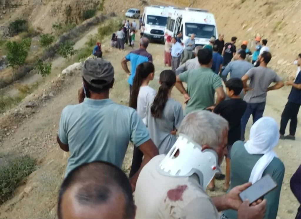 Bingöl’de Minibüs Kazası: 7 Kişi Yaralandı