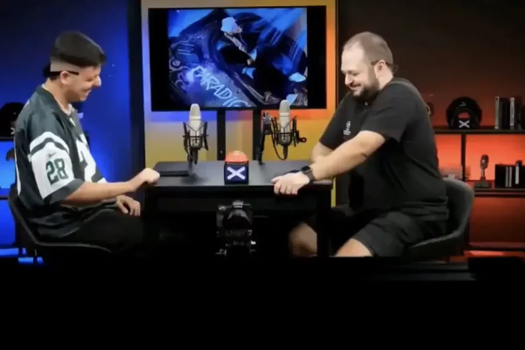 YouTube Programında Alaycı Sözler Tepki Çekti