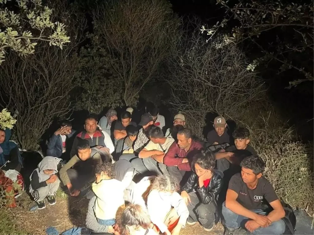 Çanakkale’de 34 Düzensiz Göçmen Yakalandı