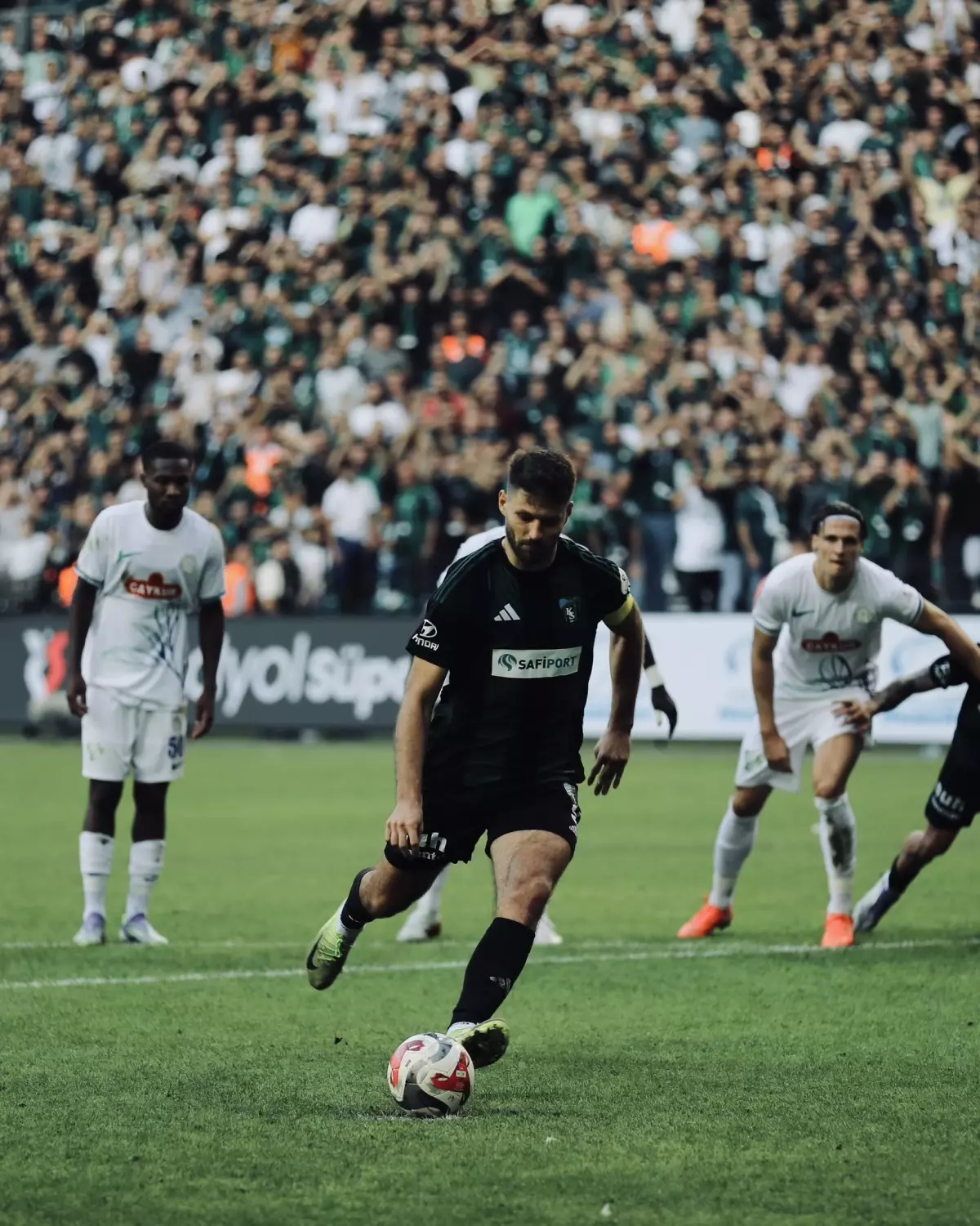 Kocaelispor Çaykur Rizespor ile 1-1 Berabere Kaldı